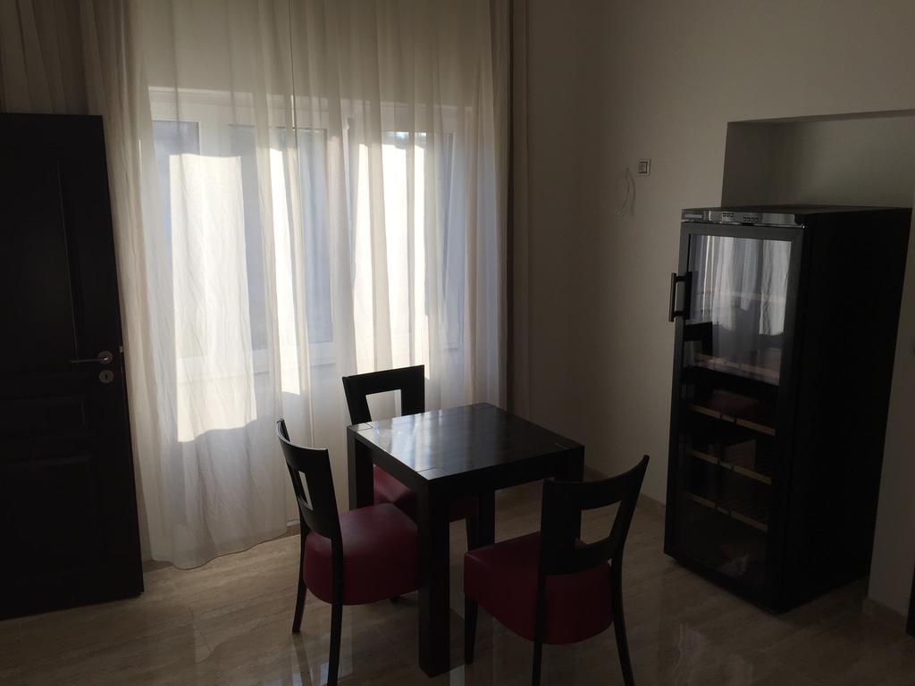 Apartman Za Radnici ヴァルチツェ エクステリア 写真