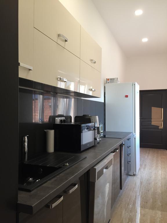 Apartman Za Radnici ヴァルチツェ エクステリア 写真