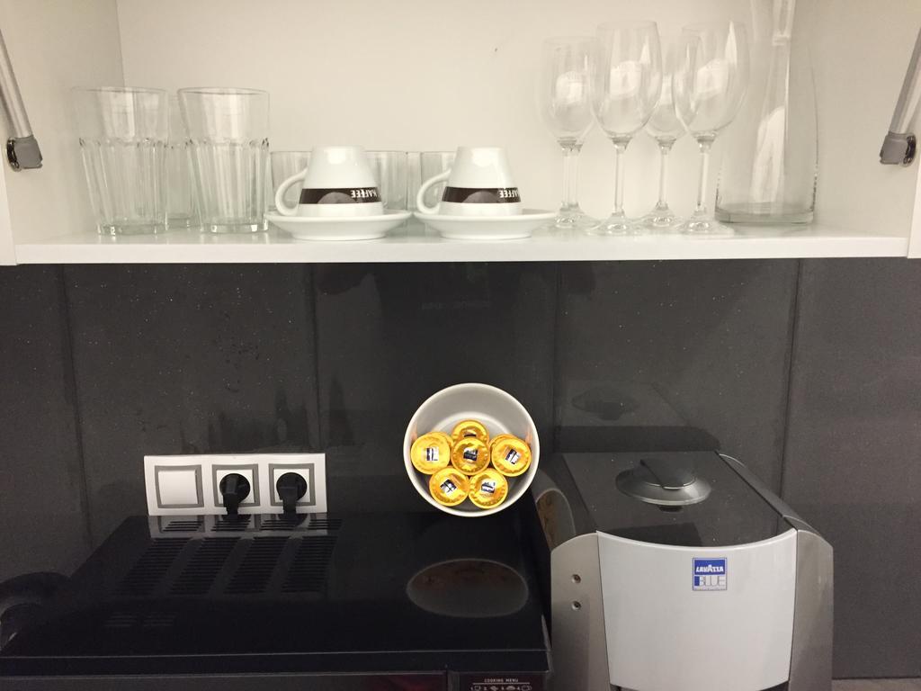 Apartman Za Radnici ヴァルチツェ エクステリア 写真