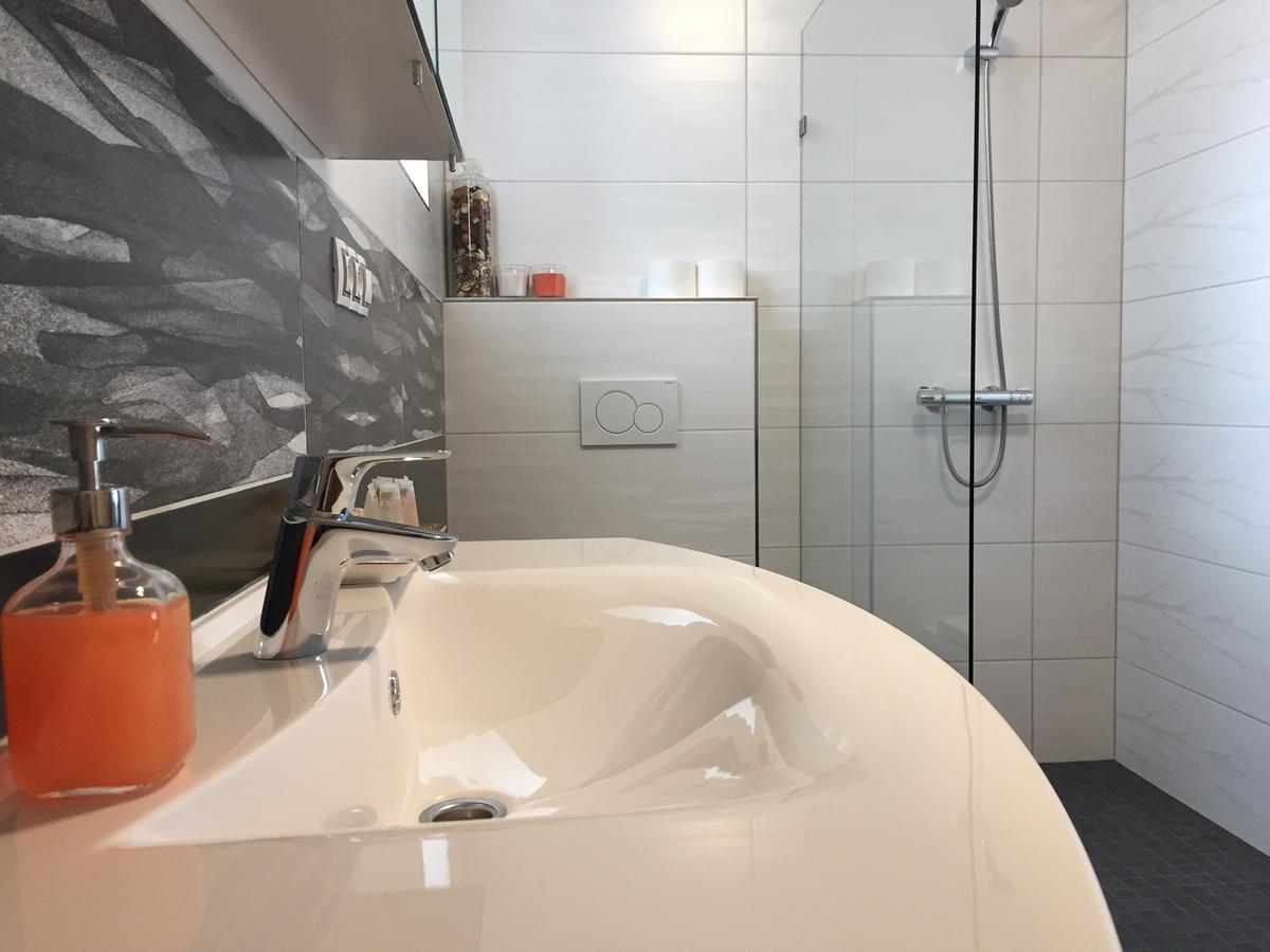 Apartman Za Radnici ヴァルチツェ エクステリア 写真
